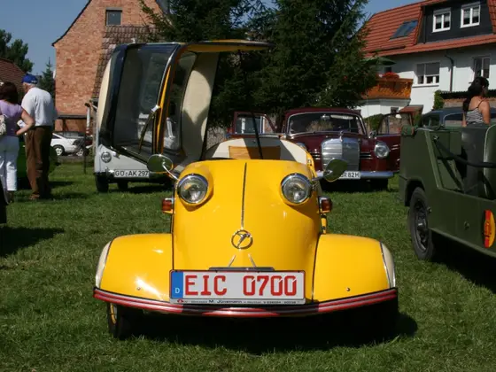 Oldtimer beim 1. Oldtimertreffen in Gerterode (Eichsfeld), August 2009